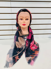 Load image into Gallery viewer, Lush Garden Petals Pretied