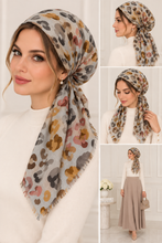 Load image into Gallery viewer, Watercolor Leopard Pre-Tied Tichel
