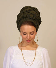 Load image into Gallery viewer, Glittering Square-Patterned Scarf