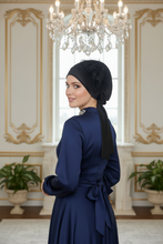 Load image into Gallery viewer, Luxurious Premium Silk Pre-Tied Tichel - Designer Wedding & Party Head Covering