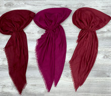 Load image into Gallery viewer, Solid Cotton Pretieds - Reds