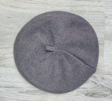 Load image into Gallery viewer, Super Soft Warm Beret
