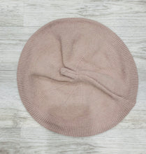 Load image into Gallery viewer, Super Soft Warm Beret