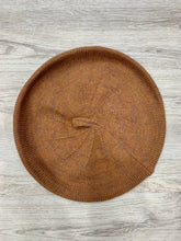 Load image into Gallery viewer, Super Soft Warm Beret