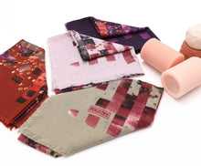 Load image into Gallery viewer, Graphic Print Turkish Squares