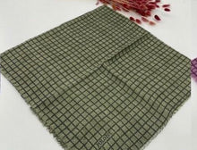 Load image into Gallery viewer, Lovely Checkered Print