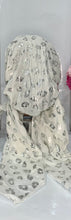 Load image into Gallery viewer, Silver Metallic LEOPARD Print Pretieds