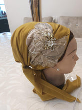 Load image into Gallery viewer, Fancy Party Triangle