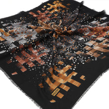 Load image into Gallery viewer, Graphic Print Turkish Squares