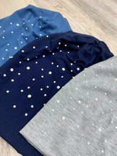 Load image into Gallery viewer, Dotted Pearl Beanie