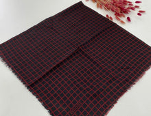 Load image into Gallery viewer, Lovely Checkered Print