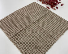 Load image into Gallery viewer, Lovely Checkered Print