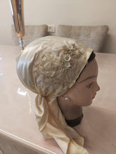 Load image into Gallery viewer, Fancy Party Triangle