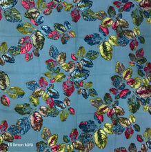 Load image into Gallery viewer, Gorgeous Leaves Squares