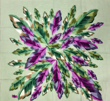 Load image into Gallery viewer, Feathery Peacock Beauty