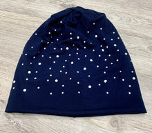 Load image into Gallery viewer, Dotted Pearl Beanie