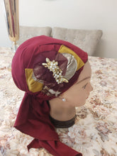 Load image into Gallery viewer, Fancy Party Triangle