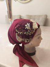 Load image into Gallery viewer, Fancy Party Triangle