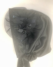 Load image into Gallery viewer, Luxurious Premium Silk Pre-Tied Tichel - Designer Wedding &amp; Party Head Covering
