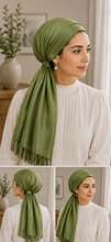 Load image into Gallery viewer, The Effortless All-Season Scarf
