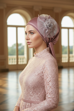 Load image into Gallery viewer, Luxurious Premium Silk Pre-Tied Tichel - Designer Wedding &amp; Party Head Covering
