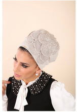 Load image into Gallery viewer, Yodfat Pearl Studded Turban
