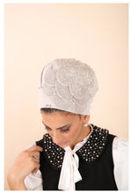 Load image into Gallery viewer, Yodfat Pearl Studded Turban
