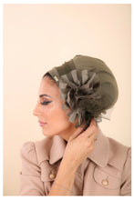 Load image into Gallery viewer, Yodfat Party Turban - Khaki Green
