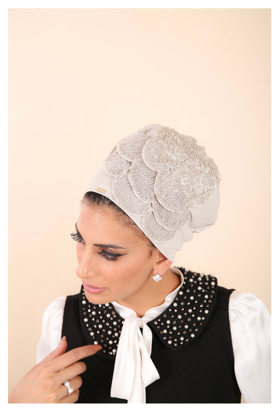 Yodfat Pearl Studded Turban