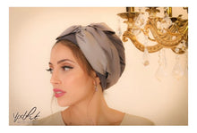 Load image into Gallery viewer, Yodfat Cotton Contrasting Gray Slip-on Turban with Big Bow
