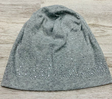 Load image into Gallery viewer, Crystal Rain Drops Cotton Beanie
